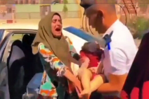 ببینید | گریه‌های دردناک مادر عراقی؛ کشته شدن کودک خردسال توسط نیروهای ترکیه