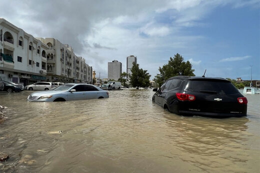 ببینید | بارش‌های مرگبار مانسون در ایران، امارات و قطر