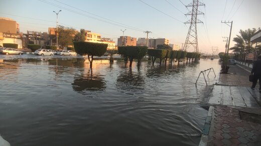 ببینید | آب گرفتگی شدید خیابان های مریوان بر اثر رگبار