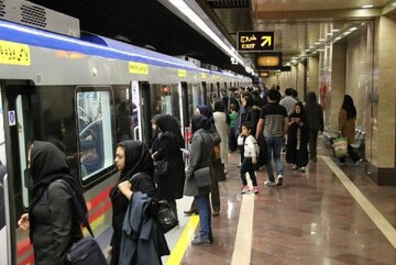 ببینید | ویدیویی جدید از اجرای طرح عفاف و حجاب در ایستگاه‌های مترو تهران؛ از تذکر ساده تا ...