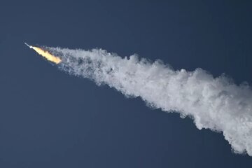 افتضاحی که پرتاب قدرتمندترین موشک جهان به بار آورد/ عکس