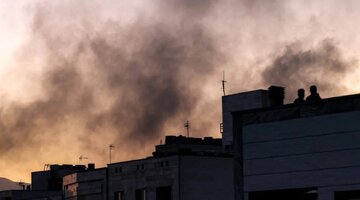 تلگراف: اسرائیل هدف قرار گرفتن مراکز نظامی خود از سوی ایران را علنی نکرده است تلگراف: اسرائیل هدف قرار گرفتن مراکز نظامی خود از سوی ایران را علنی نکرده است
