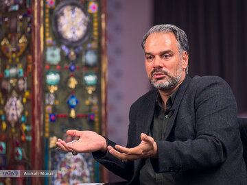 رشیدی کوچی: فیلترینگ ادامه پیدا کند، قطعاً همراهی با دشمنان این آب و خاک خواهد بود/ ملی شدن اینترنت در بلندمدت جواب نمیدهد رشیدی کوچی: فیلترینگ ادامه پیدا کند، قطعاً همراهی با دشمنان این آب و خاک خواهد بود/ ملی شدن اینترنت در بلندمدت جواب نمیدهد