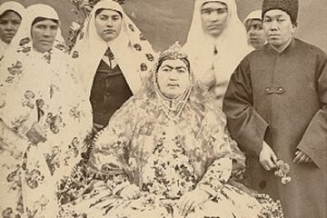 خاطرات ناصرالدینشاه: زنها برای سفر کربلا زیاد بیمزگی میکنند خاطرات ناصرالدینشاه: زنها برای سفر کربلا زیاد بیمزگی میکنند