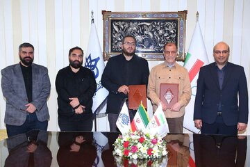 امضا تفاهمنامه همکاری کمیته ملی المپیک و حوزه هنری انقلاب اسلامی امضا تفاهمنامه همکاری کمیته ملی المپیک و حوزه هنری انقلاب اسلامی