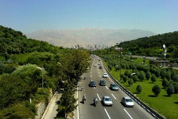 پیشبینی آب و هوا طی پنج روز آینده؛ گرما تا کی ادامه دارد؟ پیشبینی آب و هوا طی پنج روز آینده؛ گرما تا کی ادامه دارد؟