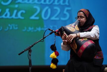 چندوچون گرایش جوانان به سازهای محلی سواحل جنوب چندوچون گرایش جوانان به سازهای محلی سواحل جنوب