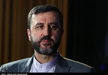 گزارش غریبآبادی از رایزنیهای دیپلماتیک خود در تهران گزارش غریبآبادی از رایزنیهای دیپلماتیک خود در تهران