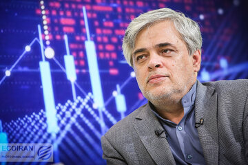 توقع خنده‌دار پایداریچی‌ها از قالیباف