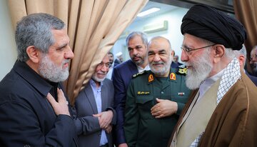 همسر شهید حاج رمضان: هر بار نام حاج قاسم میآمد اشک میریخت/ هیچوقت پارتیبازی در کارش نبود/ زندگیمان ساده اما زیبا بود همسر شهید حاج رمضان: هر بار نام حاج قاسم میآمد اشک میریخت/ هیچوقت پارتیبازی در کارش نبود/ زندگیمان ساده اما زیبا بود