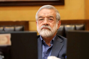 غضنفری: از سیم کارت سفید اطلاعی ندارم/ از توییتر و اینستاگرام استفاده نمی کنم؛تلگرام هم خیلی کم/ ایتا و بله دارم/فضای مجازی نباید ولنگ و واز باشد