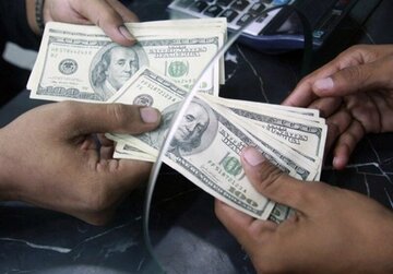 قیمت دلار، یورو و سایر ارزها امروز ۱۸ آذر/ شرایط بازار ارز متفاوت شد؛ قیمت‌ها کله کرد